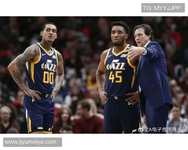 今日NBA勇士对阵爵士精彩直播全程回顾与赛况分析